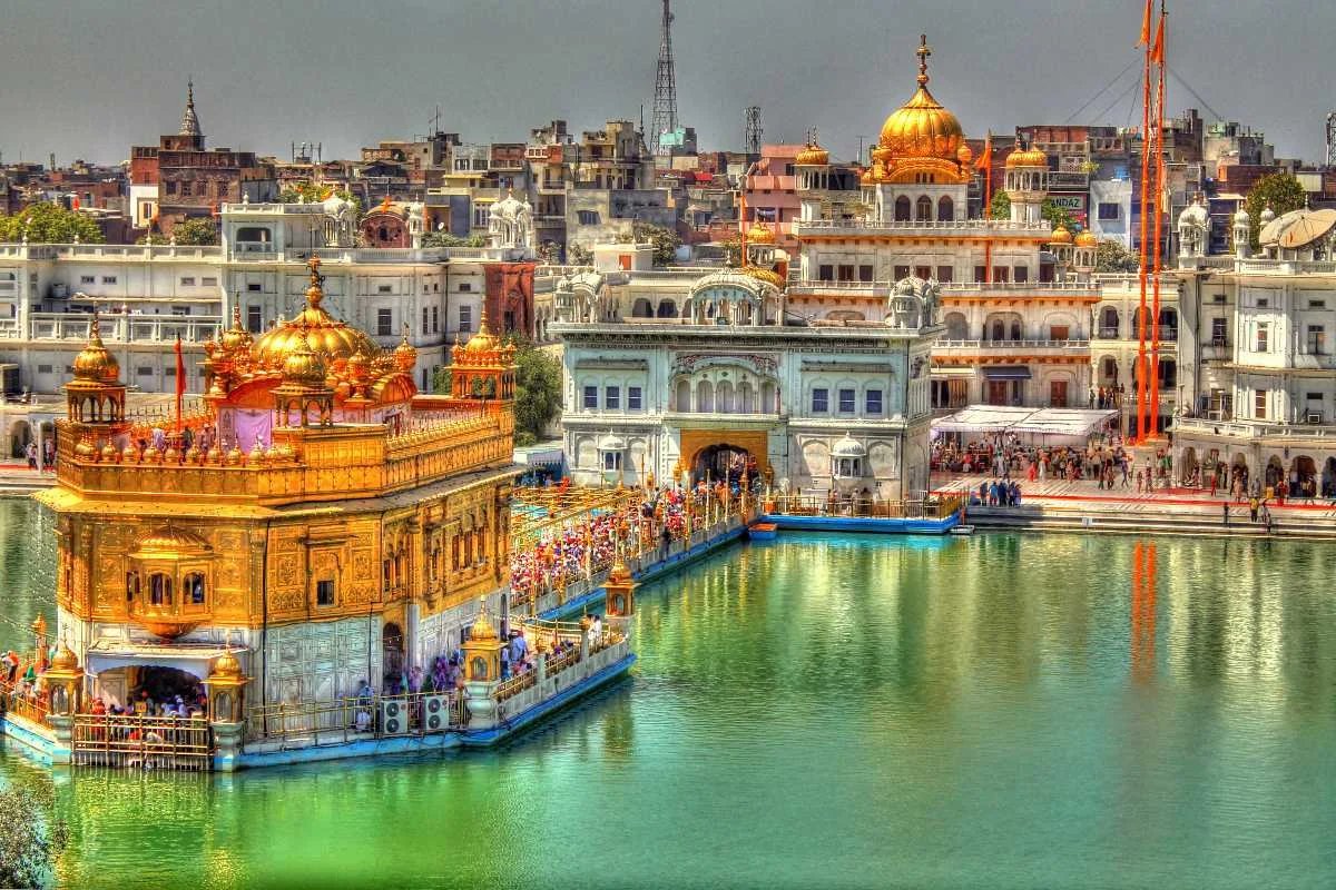  Heavenly Himachal Tour Package With Amritsar