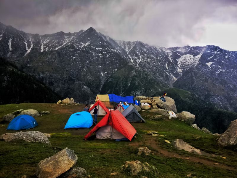Explore Kasol, Tosh & Manikaran with Friends